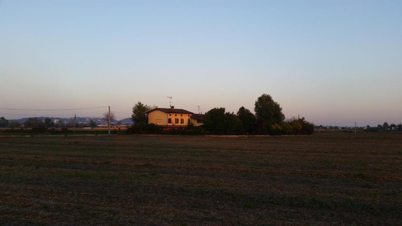 La Cascina Di Alice Bed and Breakfast Castiglione Delle Stiviere Buitenkant foto