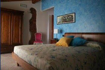 La Cascina Di Alice Bed and Breakfast Castiglione Delle Stiviere Buitenkant foto