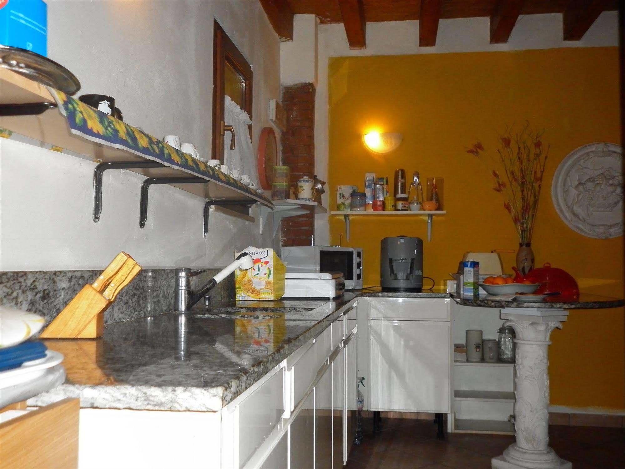 La Cascina Di Alice Bed and Breakfast Castiglione Delle Stiviere Buitenkant foto